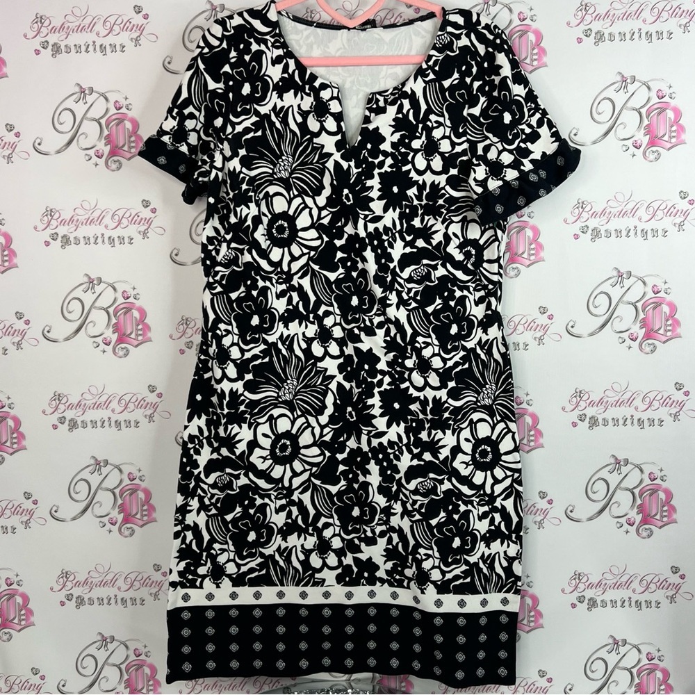 Talbots dress floral flowers color block Vneck Black and White Striped dress